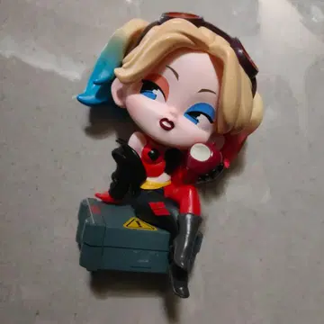 pop mart 할리 퀸 꼬마 캐릭터 피규어