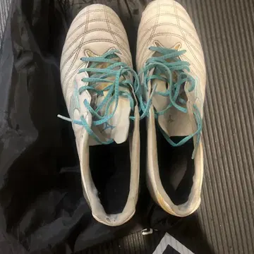 Mizuno 축구화 스파이크 화이트/블루