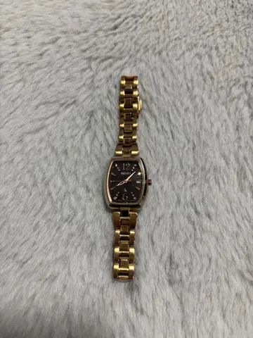 SEIKO 쿼츠 손목시계 골드 루키아