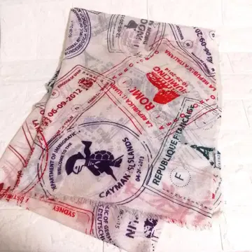 새상품 YARNZ 캐시미어 실크 스탬프 패턴 얇은 소재 스톨