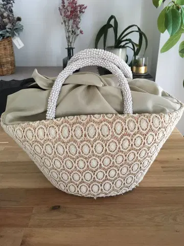 레이스 비즈 바스켓백 화이트 베이지 아이보리