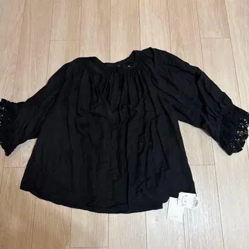 ETRE TOKYO 블랙 레이스 긴팔 블라우스 프리 사이즈