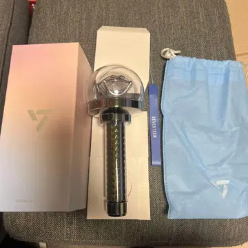SEVENTEEN OFFICIAL LIGHT STICK Ver.3