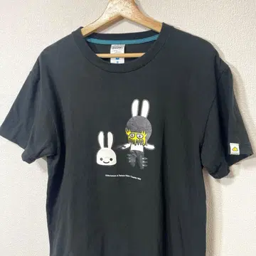 CUNE 큔 북두의 권 자비 T셔츠 M 블랙 토끼
