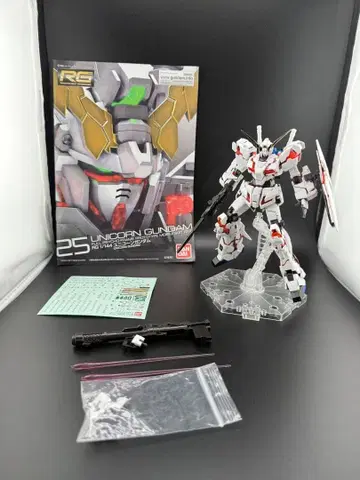 RG 유니콘 건담 건담 프라모델