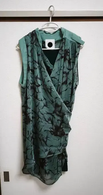 쉬폰 슬리브리스 튜닉 청록색