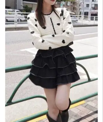 새상품급 dazzlin 하트 자카드 가디건 상의 니트 가디건