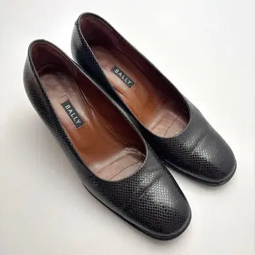BALLY 가죽 펌프스 천연 가죽 엠보 블랙 와이드 힐 심플 22cm