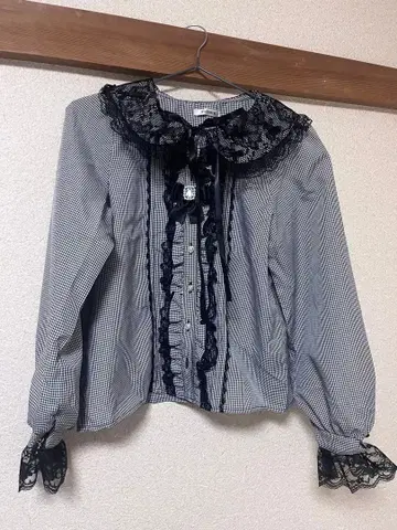 노에미 NOEMIE 블라우스 양산 지뢰계