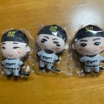한신 타이거즈 가챠가챠 봉제 인형 사토 선수 나카노 선수 오야마 선수