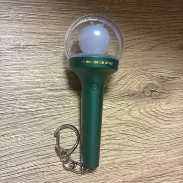 Mrs. GREEN APPLE MGA 바벨탑 응원봉 키링