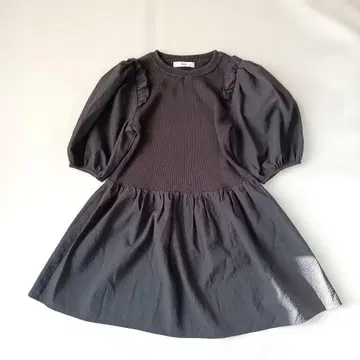 Rene 이소재MIX 반팔 블라우스 튜닉 블랙 36 S사이즈