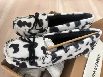 미네통카 달마시안 모카신 7 USA