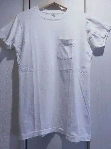 70년대 USA 프룻 오브 더 룸 화이트 빈티지 T셔츠 포켓티