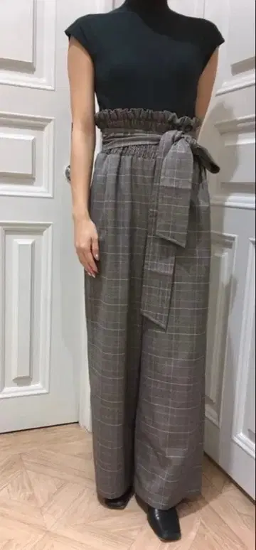 [ 미사용 새상품 ] FRAY I.D 프레이 아이디 니트 콤비네존