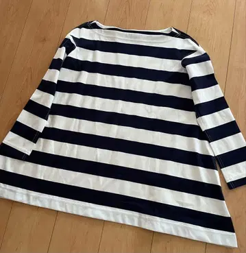 새상품급 준코 시마다 보더 무늬 긴팔 T셔츠 A라인 마린 네이비