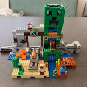 레고 마인크래프트 21155 거대 크리퍼 동상의 광산