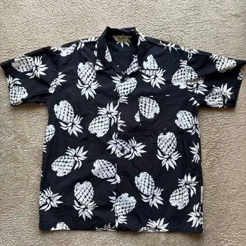 Backers 파인애플 패턴 오픈 칼라 반팔 셔츠