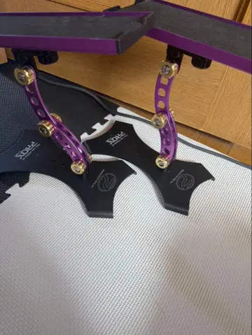 조정 가능한 보라색 낚시 스탠드