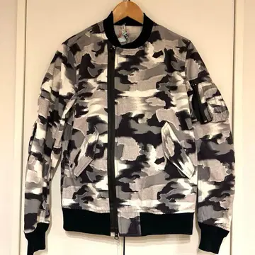 JOHN LAWRENCE SULLIVAN 카모 패턴 MA-1 자켓 36