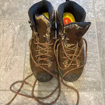 컬럼비아 트레킹 슈즈