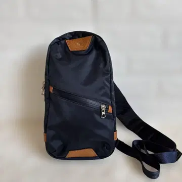 [ 새상품급 ] master-piece 슬링백 바디백