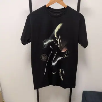 레이디 가가 더 크로마티카 볼 티셔츠