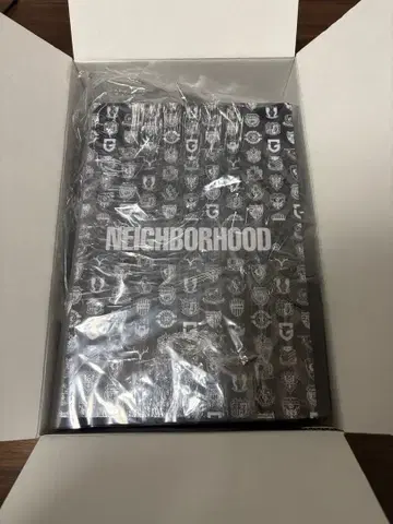 [ 네이버후드 x J리그 ] 트리플 콜라보 / 30주년 기념 베어브릭