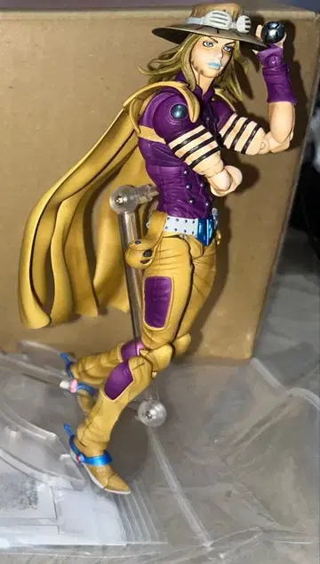 초상가동 자이로 체펠리 7부 스틸 볼 런