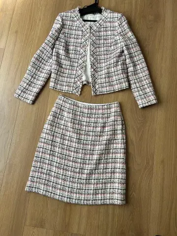 ANAYI 아나이 트위드 수트