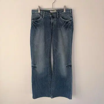 빈티지 로우라이즈 플레어 데님 워시드 블루 허리 Y2K