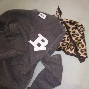Bibiy B. CLUB KNIT