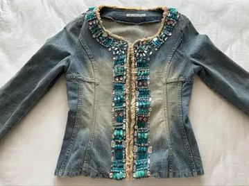 GRACE CONTINENTAL 비즈 장식 데님 자켓