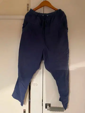 메르시보쿠 헐렁한 팬츠