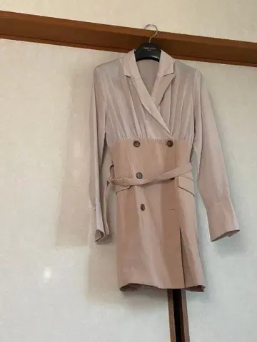 eimy istoire 베이지 도킹 자켓 미니 원피스 핑크