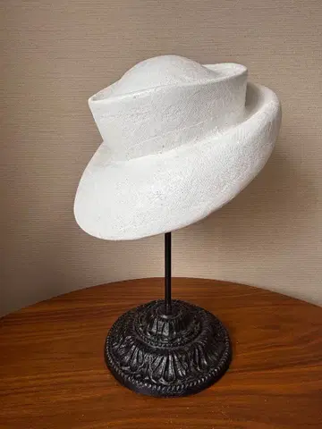 모자 목형 칩 J 빅토리아 클래식