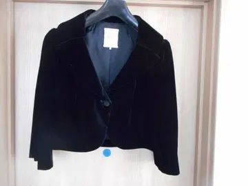 sybilla 블랙 벨벳 숏 자켓