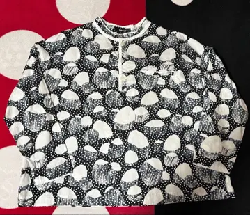 넷 넷 풀오버 눈꽃 패턴 셔츠