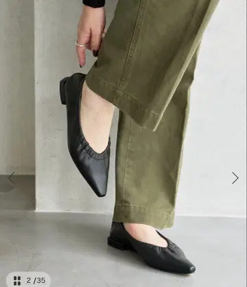 르 탈론 프렌치 개더 플랫