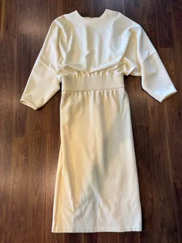 ADORE 긴팔 티셔츠 원피스 38