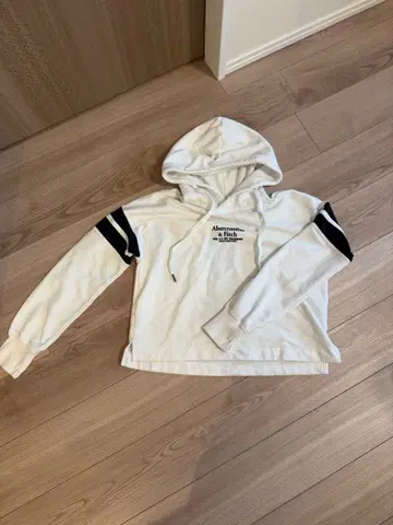 Abercrombie & Fitch 아바클로 후드 부착 후드티 S