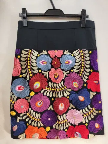 미사용! GRACE CONTINENTAL 스커트