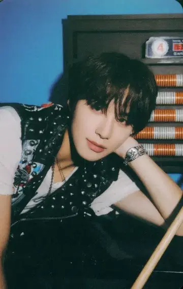 NCT 127 QR ver. JUNGWOO Fact Check 이미지