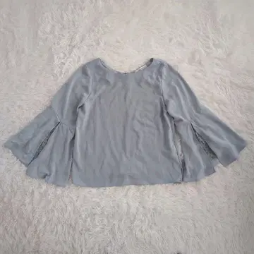 백넘버 플레어 슬리브 블라우스 [ F ] 라이트 블루