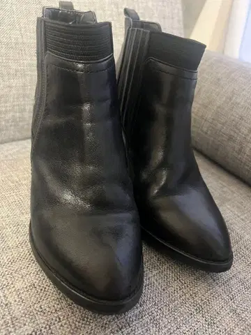 DIANA 다이애나 천연 가죽 숏부츠 22.5cm