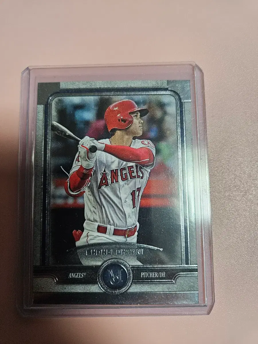오타니 2019 Topps Museum base 카드