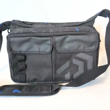 DAIWA 숄더백 C 낚시용 가방 카모플라주 마그마 블루