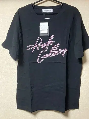 루드 갤러리 T셔츠 루드 갤러리