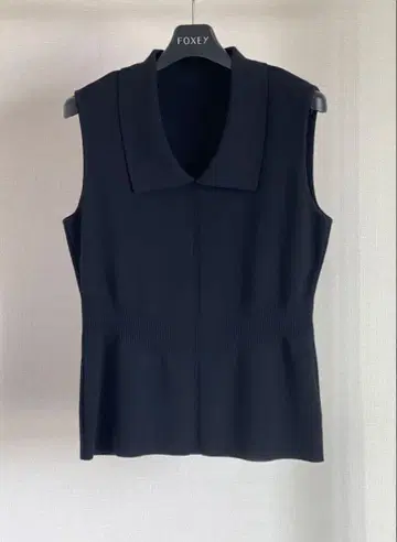 FOXEY 니트탑 사이즈 40