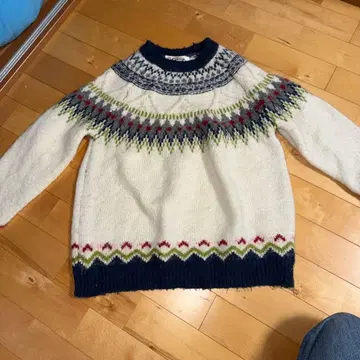 페어아일 패턴 울 스웨터